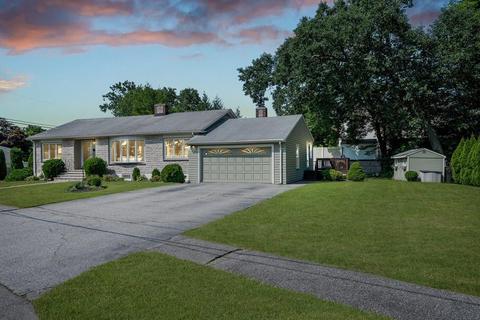 4 Donna Rd, Saugus, MA 01906 photo 1