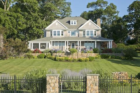 30 Cushing Ave, Hingham, MA 02043 photo 2