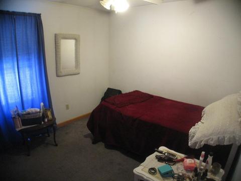 49 King St, Fall River, MA 02724 photo 4