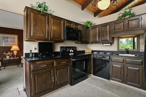 36 Benedict Rd, Bourne, MA 02532 photo 8