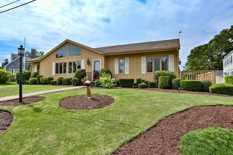 36 Benedict Rd, Bourne, MA 02532 photo 2