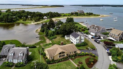 36 Benedict Rd, Bourne, MA 02532 photo 1