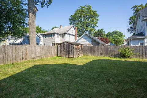 142 Belvidere St, Springfield, MA 01108 photo 17