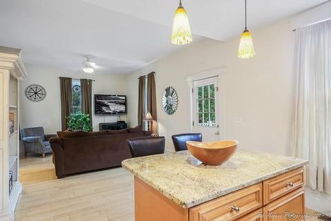 108 Central St, Ipswich, MA 01938 photo 7
