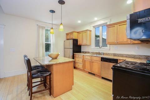 108 Central St, Ipswich, MA 01938 photo 5