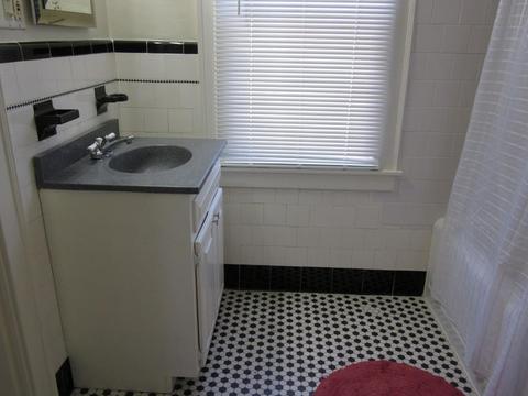 107 Gillette Ave, Springfield, MA 01118 photo 21