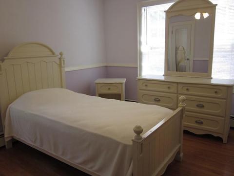 107 Gillette Ave, Springfield, MA 01118 photo 23