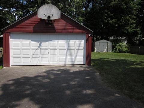 107 Gillette Ave, Springfield, MA 01118 photo 31