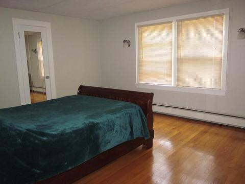 107 Gillette Ave, Springfield, MA 01118 photo 27