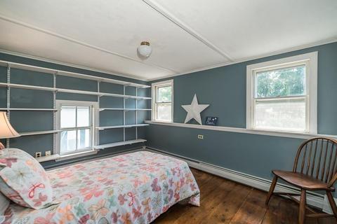 35 Chapel St, Gloucester, MA 01930 photo 24
