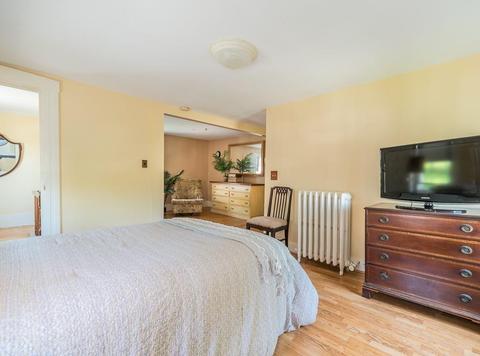 35 Chapel St, Gloucester, MA 01930 photo 17