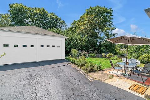 35 Chapel St, Gloucester, MA 01930 photo 29
