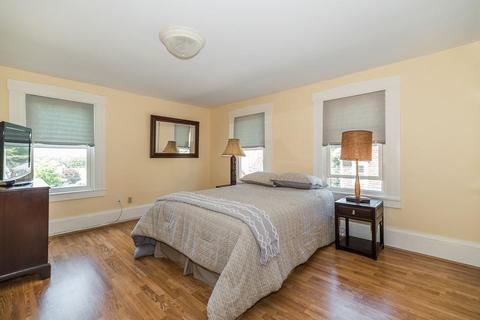 35 Chapel St, Gloucester, MA 01930 photo 16