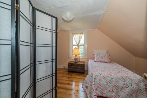 35 Chapel St, Gloucester, MA 01930 photo 26