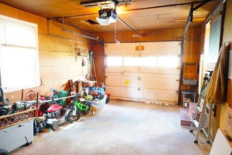 3 Breen Ave, Methuen, MA 01844 photo 18