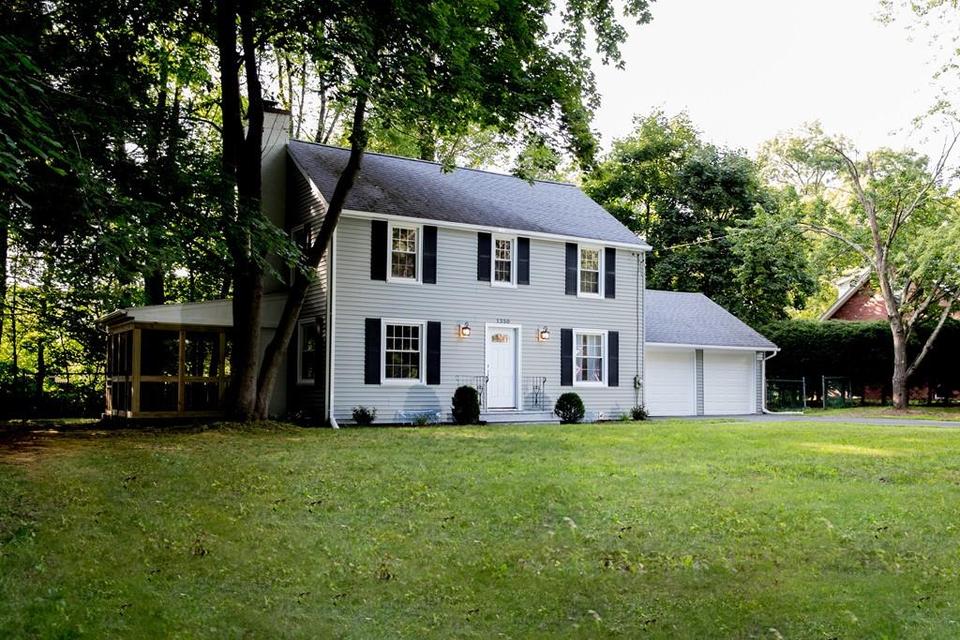 1350 Plumtree Rd, Springfield, MA 01119 11 Photos MLS 72541709