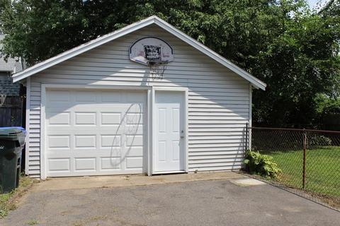 35 Manitoba, Springfield, MA 01108 photo 21