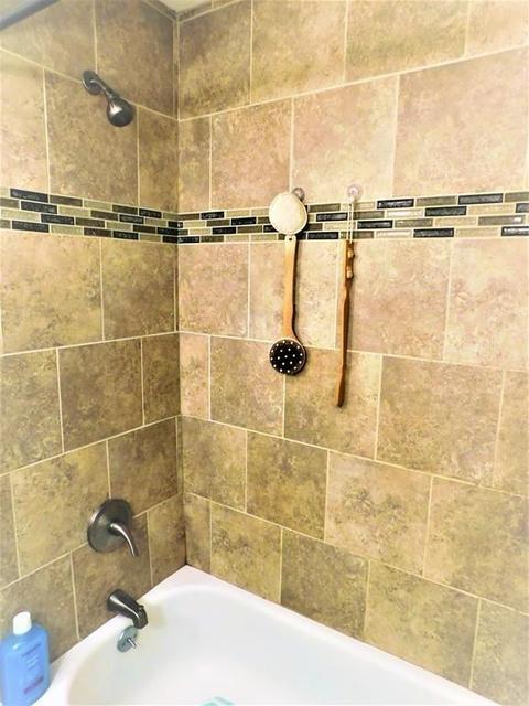 89 Powell Ave, Springfield, MA 01118 photo 6