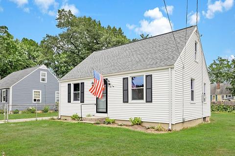 23 Midway St, Springfield, MA 01151 photo 1