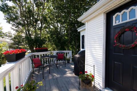 41 Lewis St, Fall River, MA 02724 photo 8