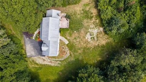 9 Tee Jay Ln, Blackstone, MA 01504 photo 3