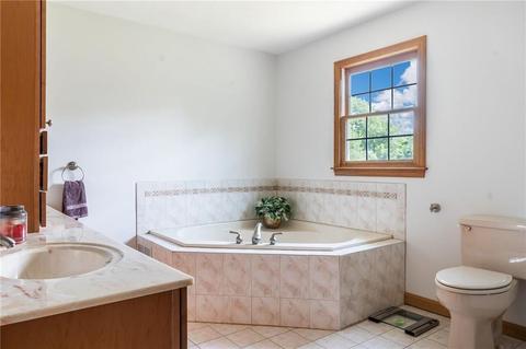 9 Tee Jay Ln, Blackstone, MA 01504 photo 16