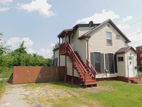 223 Pine St, Springfield, MA 01105 photo 2