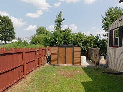 223 Pine St, Springfield, MA 01105 photo 22