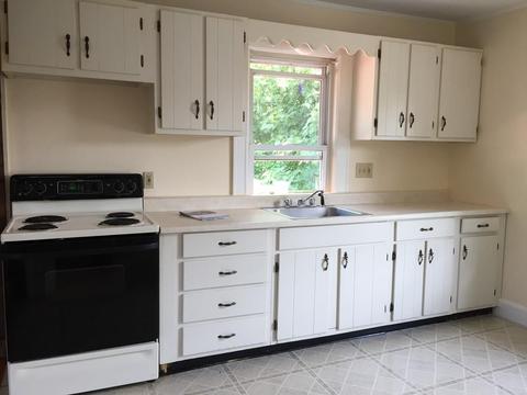 13 Cheever St, Danvers, MA 01923 photo 21