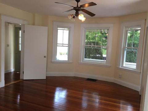 13 Cheever St, Danvers, MA 01923 photo 7