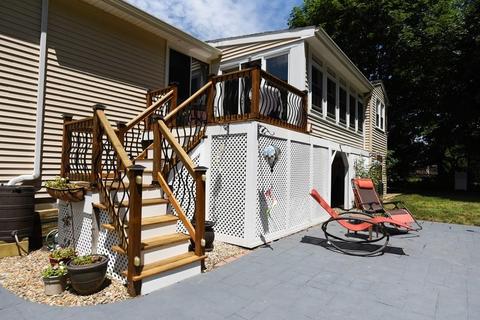 55 Eleanor Rd, Raynham, MA 02767 photo 7