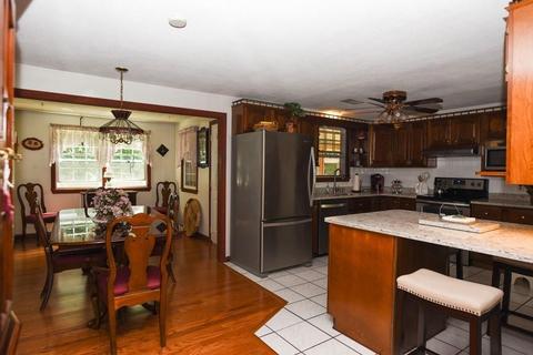 55 Eleanor Rd, Raynham, MA 02767 photo 17