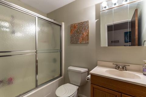 147 Sylvan St #22B, Danvers, MA 01923 photo 17