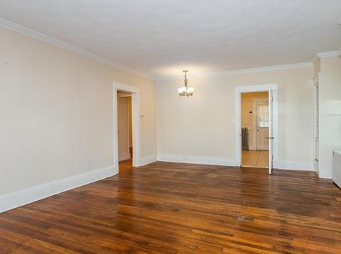 71 Marsden St, Springfield, MA 01109 photo 11