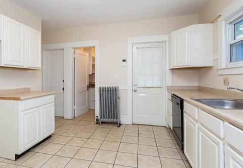 71 Marsden St, Springfield, MA 01109 photo 15