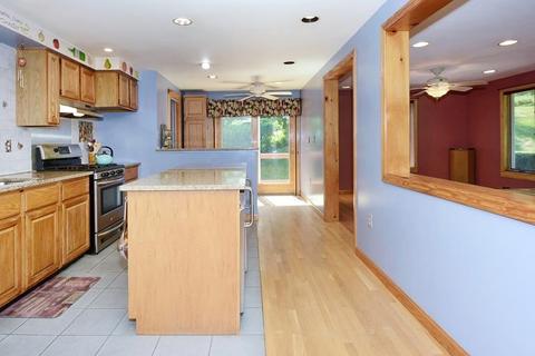 6 Overlook Dr, Danvers, MA 01923 photo 7