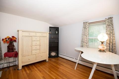 26 Trinity Ave, Worcester, MA 01605 photo 14