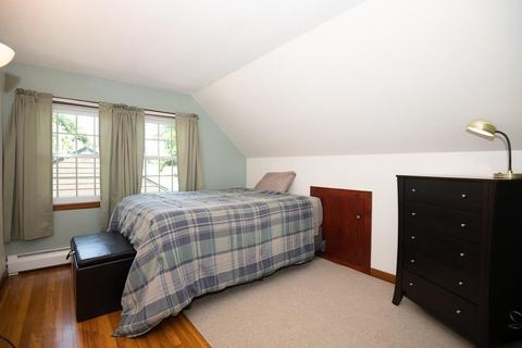 26 Trinity Ave, Worcester, MA 01605 photo 12