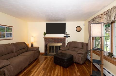 26 Trinity Ave, Worcester, MA 01605 photo 6