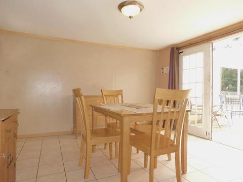 129 Brewster St, Springfield, MA 01119 photo 8