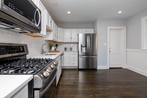 26 Clarence St, Everett, MA 02149 photo 1