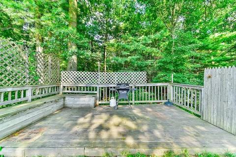 129 Hanson Dr, Springfield, MA 01128 photo 31