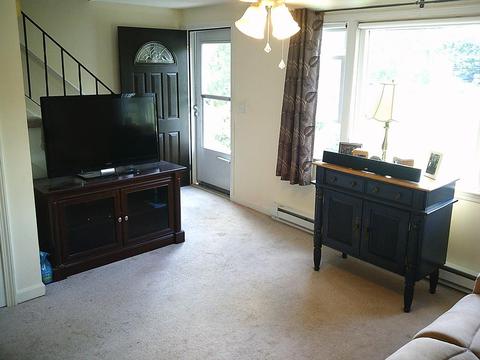 38 3rd St, Webster, MA 01570 photo 9
