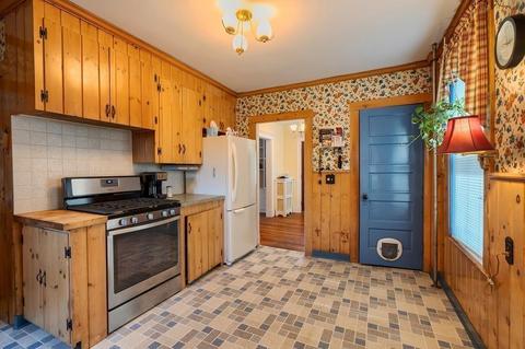 7 Danforth Ave, Saugus, MA 01906 photo 12
