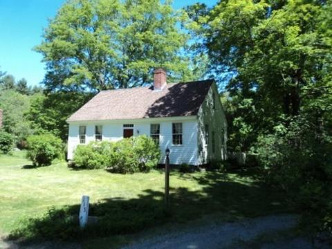 113 Webster, Douglas, MA 01516 photo 1