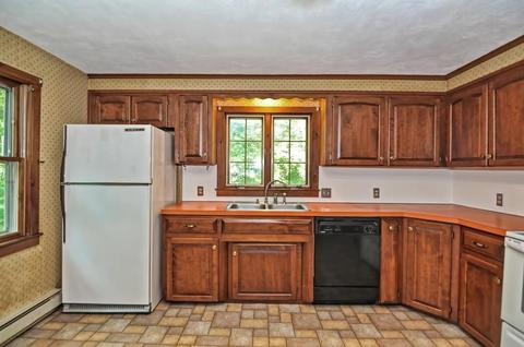 28 Colonial Rd, Sutton, MA 01590 photo 15
