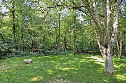 28 Colonial Rd, Sutton, MA 01590 photo 9
