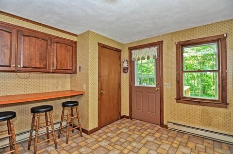 28 Colonial Rd, Sutton, MA 01590 photo 16