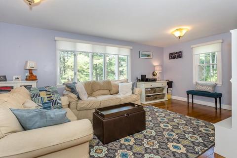 4 Fall Ln, Canton, MA 02021 photo 9