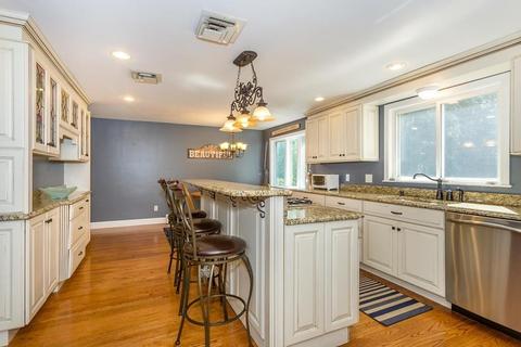 4 Fall Ln, Canton, MA 02021 photo 7